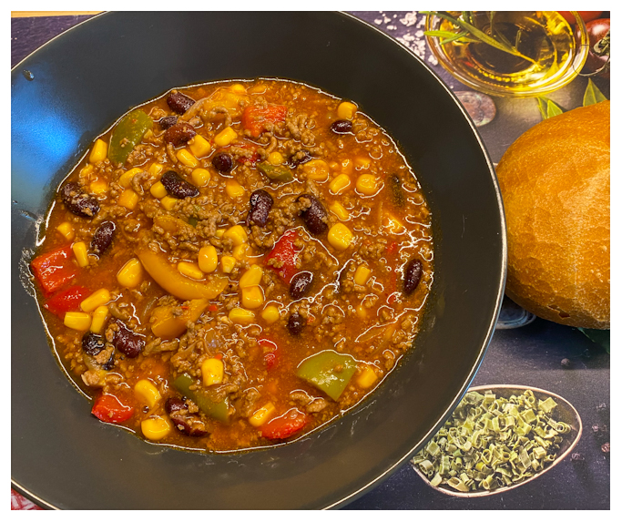 Chili con carne aus dem Gusstopf